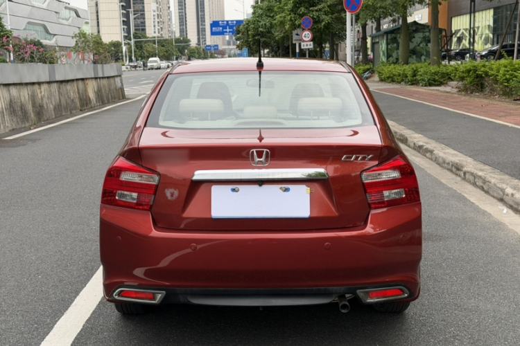 Used Honda City Classic 2014 Style 1.5L Automatic Elite Edition Exterior 5