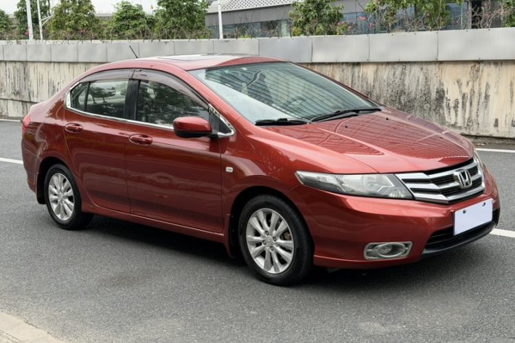 Used Honda City Classic 2014 Style 1.5L Automatic Elite Edition Exterior 6