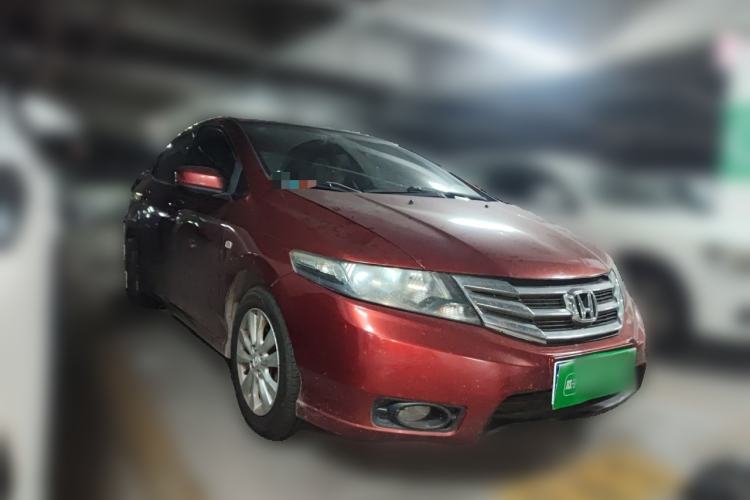 Used Honda City Classic 2014 Style 1.5L Automatic Elite Edition Front Right 45 Deg
