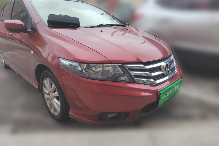 Used Honda City Classic 2014 Style 1.5L Automatic Elite Edition Front Right 45 Deg