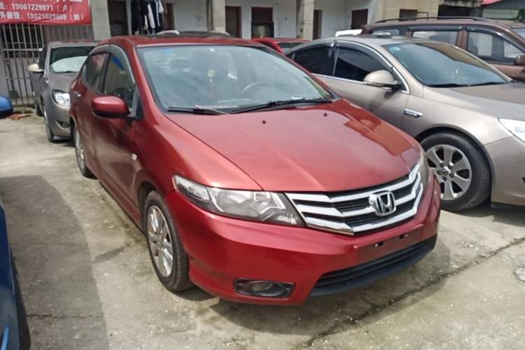 Used Honda City Classic 2014 Style 1.5L Automatic Elite Edition Front Right 45 Deg