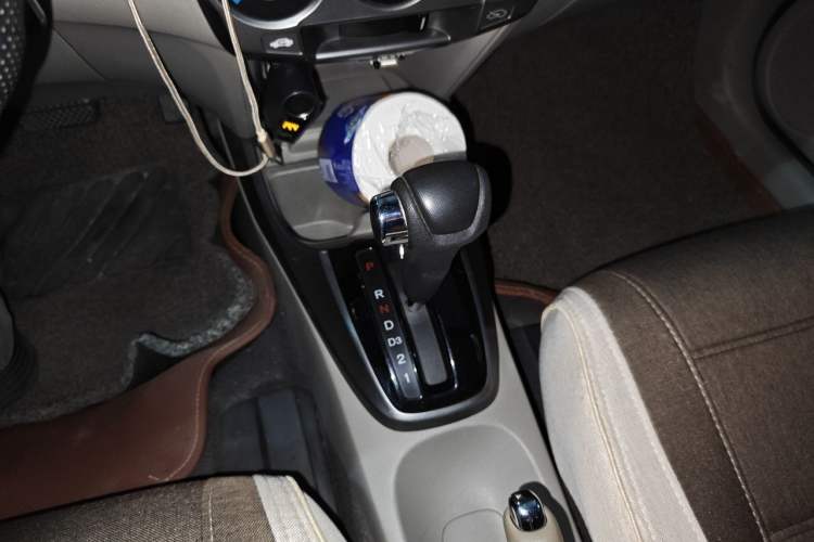 Used Honda City Classic 2014 Style 1.5L Automatic Elite Edition Gear Lever