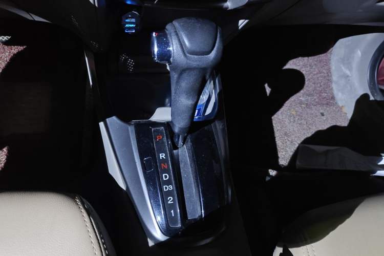 Used Honda City Classic 2014 Style 1.5L Automatic Elite Edition Gear Lever