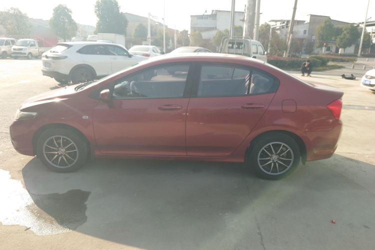 Used Honda City Classic 2014 Style 1.5L Automatic Elite Edition Left Side
