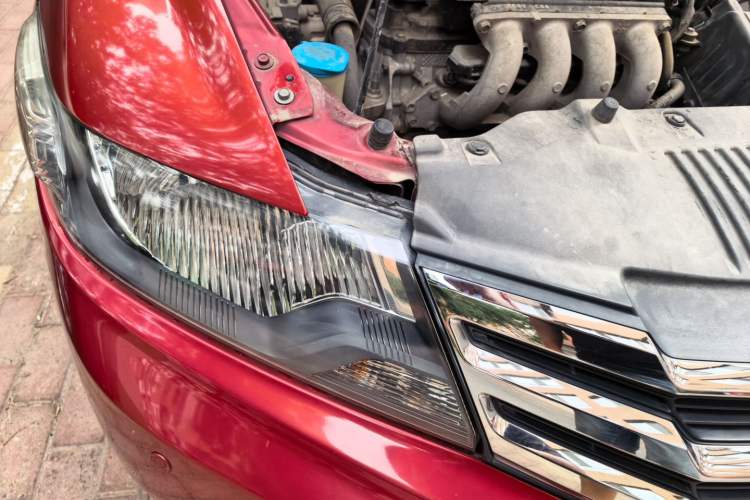 Used Honda City Classic 2014 Style 1.5L Automatic Elite Edition Right Front Headlight