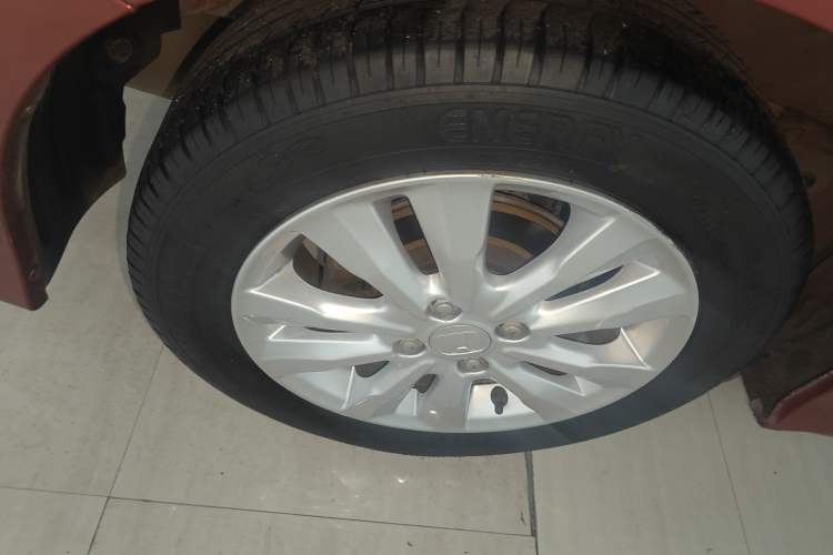 Used Honda City Classic 2014 Style 1.5L Automatic Elite Edition Right Rear Wheel Hub