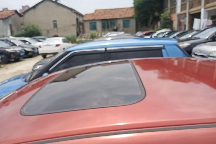 Used Honda City Classic 2014 Style 1.5L Automatic Elite Edition Roof