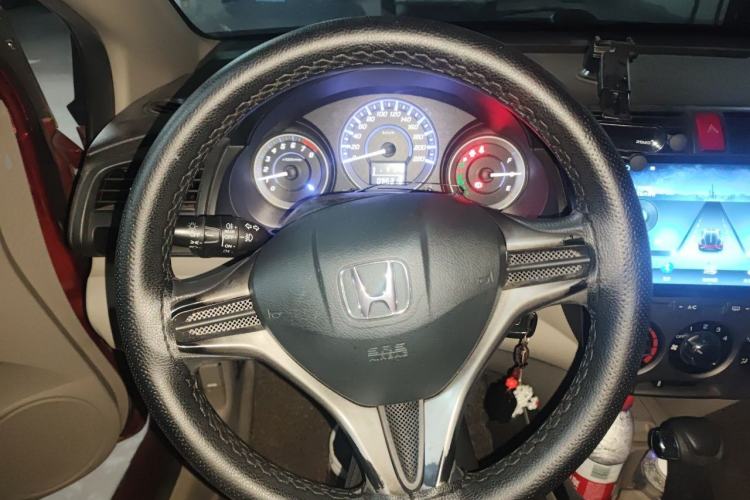 Used Honda City Classic 2014 Style 1.5L Automatic Elite Edition Steering Wheel