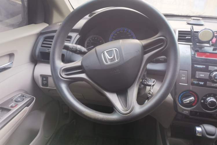 Used Honda City Classic 2014 Style 1.5L Automatic Elite Edition Steering Wheel