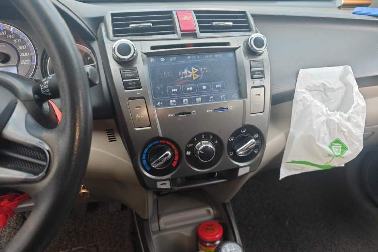 Used Honda City Classic 2014 Style 1.5L Manual Elite Edition Audio And AC Panel