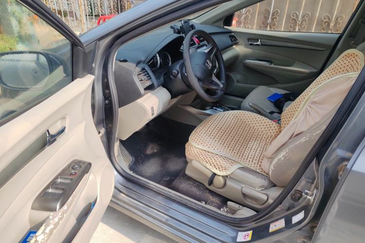 Used Honda City Classic 2014 Style 1.5L Automatic Elite Edition Driver Seat