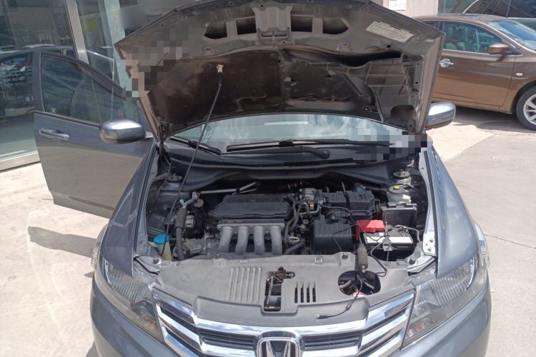 Used Honda City Classic 2014 Style 1.5L Automatic Elite Edition Engine Bay