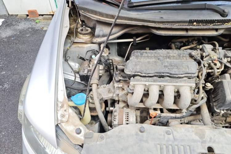 Used Honda City Classic 2014 Style 1.5L Automatic Elite Edition Engine Bay Right