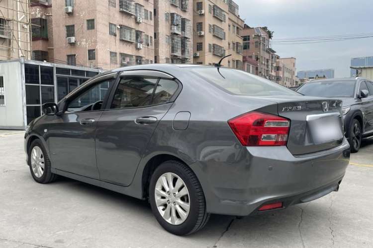 Used Honda City Classic 2014 Style 1.5L Automatic Elite Edition Exterior 3