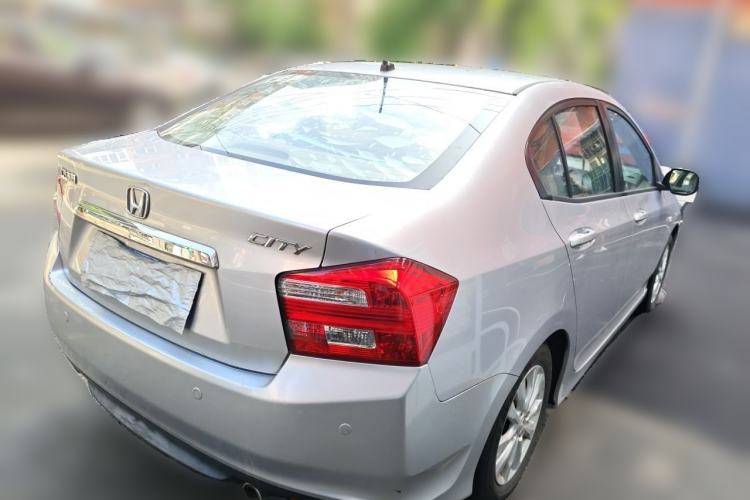 Used Honda City Classic 2014 Style 1.5L Automatic Elite Edition Exterior 5
