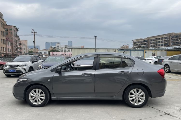 Used Honda City Classic 2014 Style 1.5L Automatic Elite Edition Exterior 6