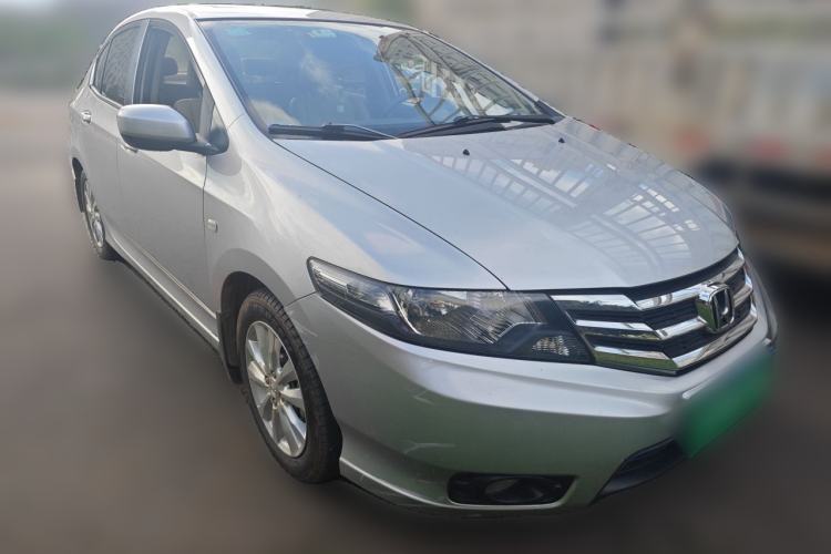 Used Honda City Classic 2014 Style 1.5L Manual Elite Edition Front Right 45 Deg