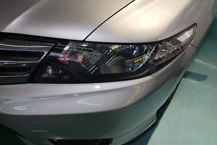 Used Honda City Classic 2014 Style 1.5L Automatic Elite Edition Left Front Headlight