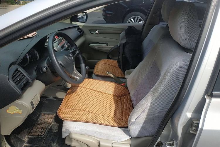 Used Honda City Classic 2014 Style 1.5L Manual Elite Edition Left Front Seat