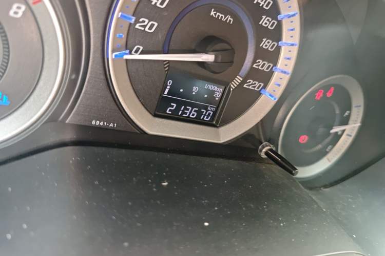 Used Honda City Classic 2014 Style 1.5L Manual Elite Edition Odometer Close Up