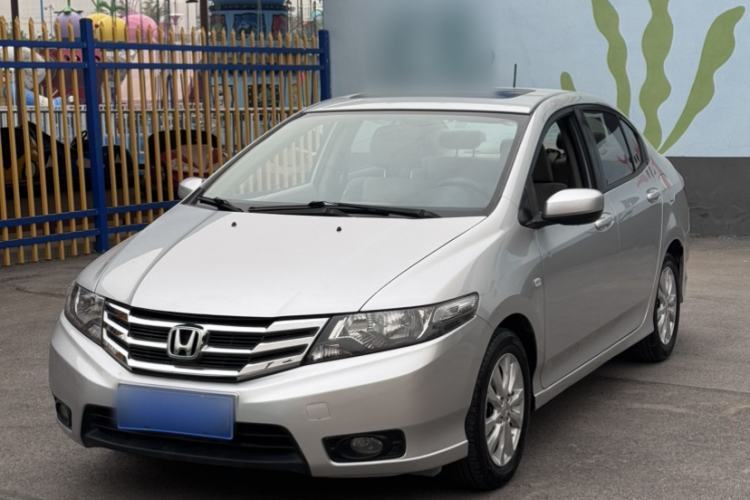 Ojetý Honda City Classic 2014 Style 1.5L Automatic Elite Edition Guazi used car, China used car export, Used car for sale, Used cars, Cheapest cars for sale