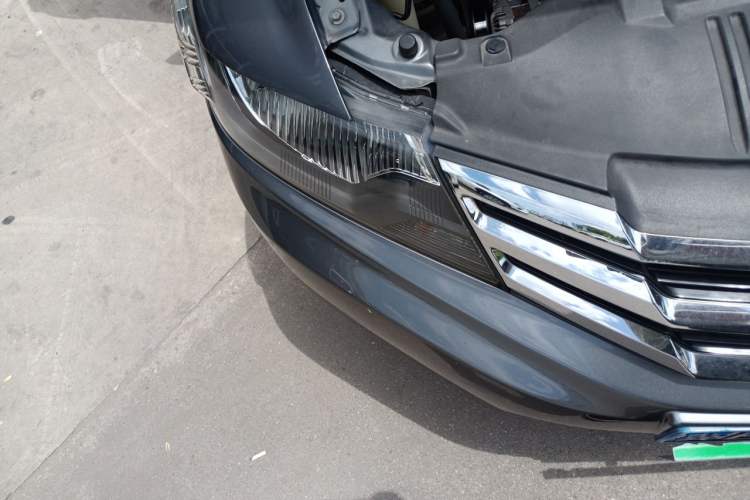Used Honda City Classic 2014 Style 1.5L Automatic Elite Edition Right Front Headlight