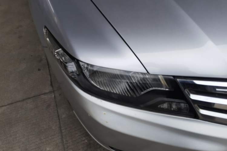 Used Honda City Classic 2014 Style 1.5L Automatic Elite Edition Right Front Headlight