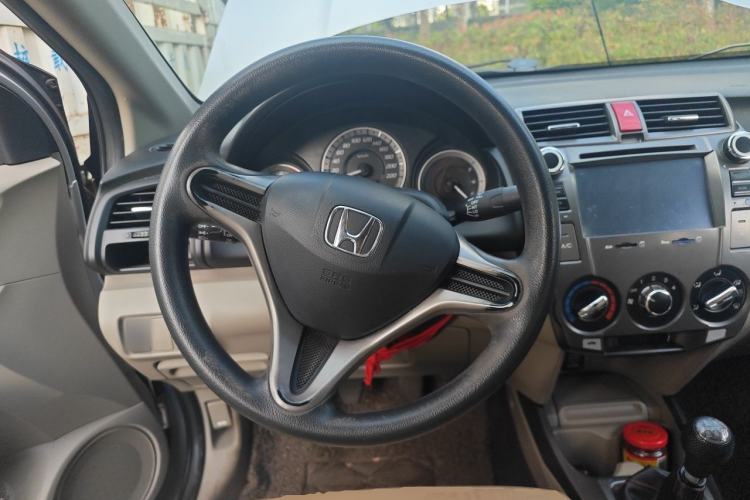 Used Honda City Classic 2014 Style 1.5L Manual Elite Edition Steering Wheel