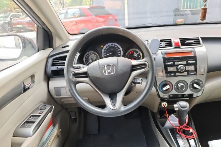 Used Honda City Classic 2014 Style 1.5L Automatic Elite Edition Steering Wheel