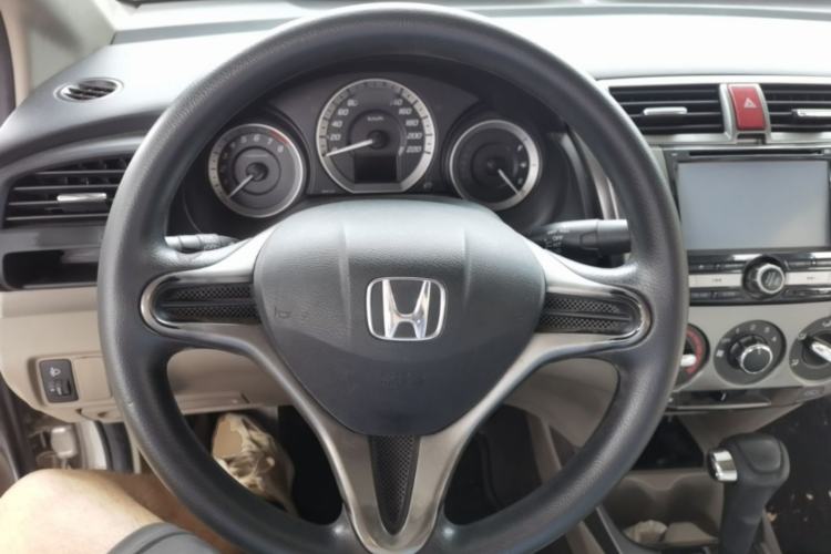 Used Honda City Classic 2014 Style 1.5L Automatic Elite Edition Steering Wheel