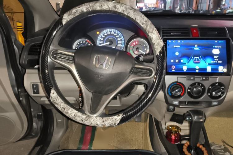 Used Honda City Classic 2014 Style 1.5L Automatic Elite Edition Steering Wheel
