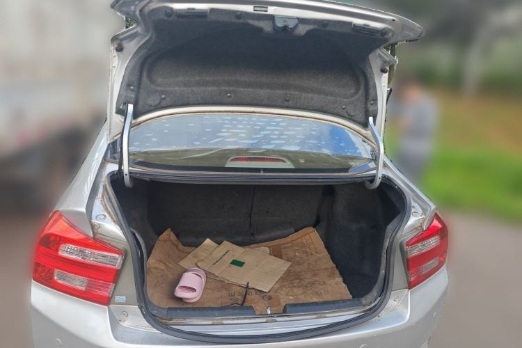 Used Honda City Classic 2014 Style 1.5L Manual Elite Edition Trunk