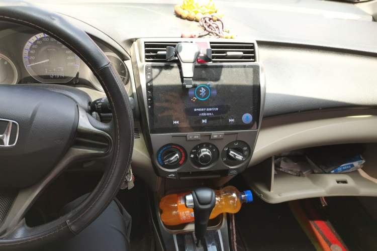 Used Honda City Classic 2014 Style 1.5L Automatic Elite Edition Audio And AC Panel