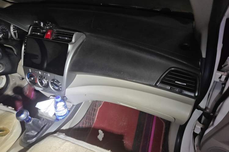 Used Honda City Classic 2014 Style 1.5L Manual Elite Edition Audio And AC Panel