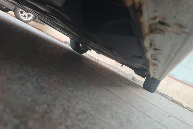 Used Honda City Classic 2014 Style 1.5L Manual Elite Edition Chassis Front Left