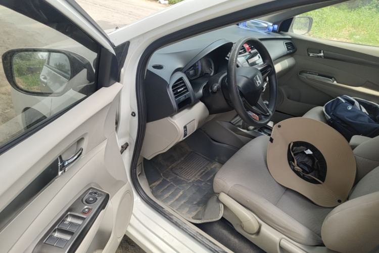 Used Honda City Classic 2014 Style 1.5L Automatic Elite Edition Driver Seat