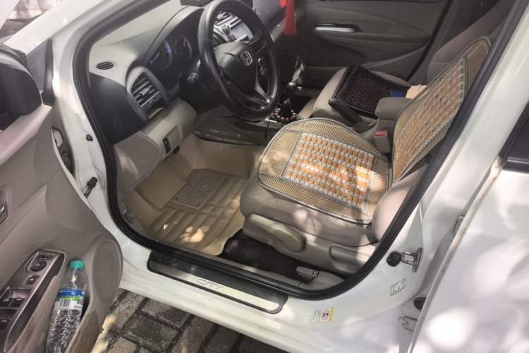 Used Honda City Classic 2014 Style 1.5L Manual Elite Edition Driver Seat