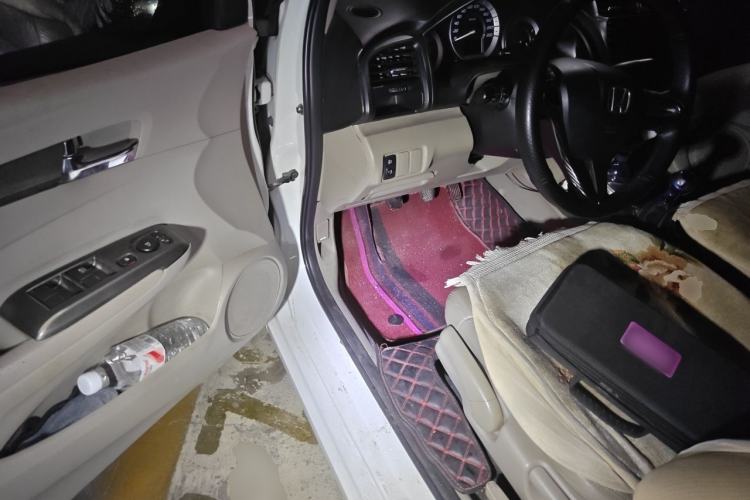 Used Honda City Classic 2014 Style 1.5L Manual Elite Edition Driver Seat