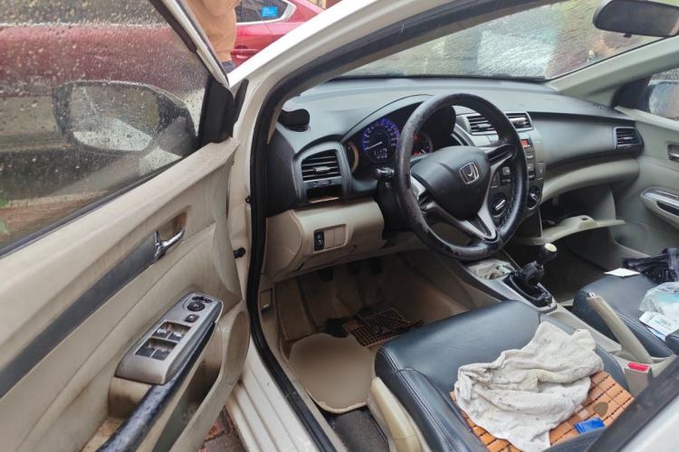 Used Honda City Classic 2014 Style 1.5L Manual Elite Edition Driver Seat