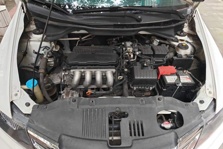 Used Honda City Classic 2014 Style 1.5L Automatic Elite Edition Engine Bay