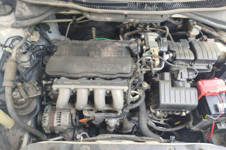 Used Honda City Classic 2014 Style 1.5L Automatic Elite Edition Engine Bay