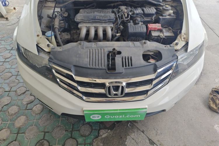 Used Honda City Classic 2014 Style 1.5L Manual Elite Edition Engine Bay