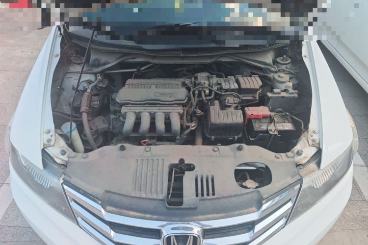 Used Honda City Classic 2014 Style 1.5L Manual Elite Edition Engine Bay