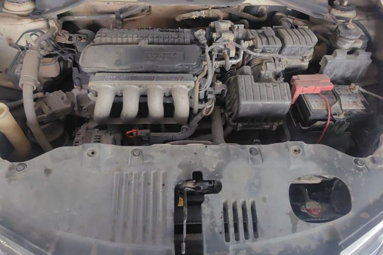 Used Honda City Classic 2014 Style 1.5L Manual Elite Edition Engine Bay