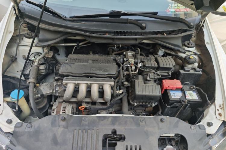 Used Honda City Classic 2014 Style 1.5L Automatic Elite Edition Engine Bay