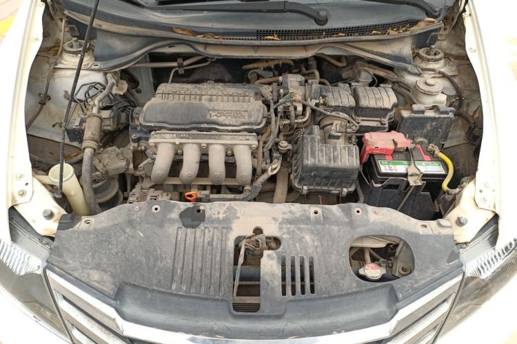 Used Honda City Classic 2014 Style 1.5L Manual Elite Edition Engine Bay