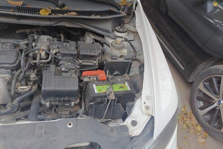 Used Honda City Classic 2014 Style 1.5L Automatic Elite Edition Engine Bay Left