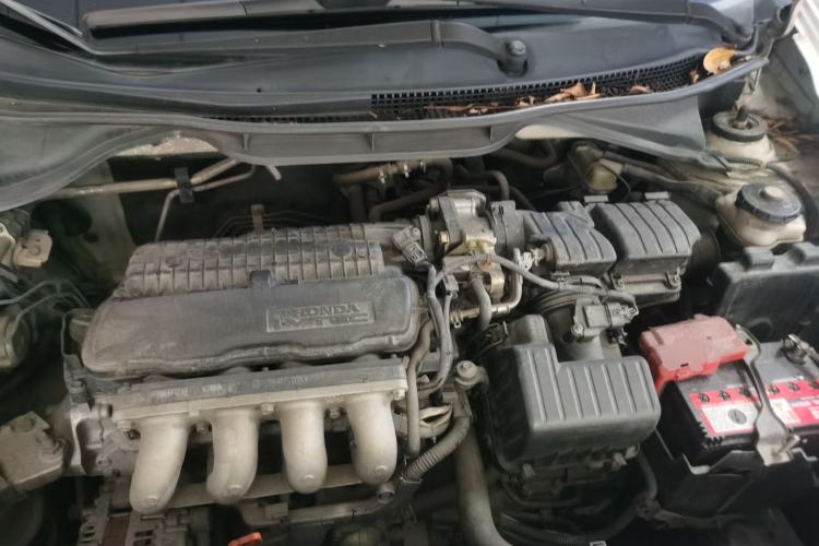 Used Honda City Classic 2014 Style 1.5L Automatic Elite Edition Engine Bay