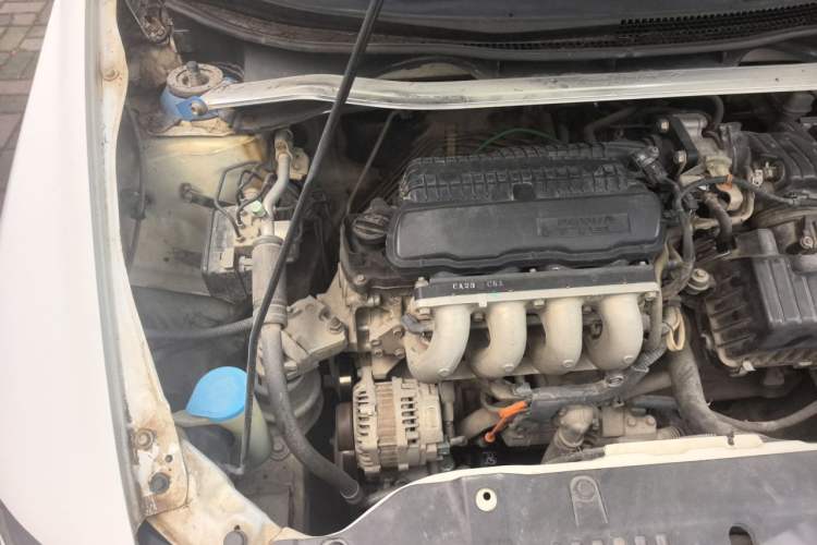 Used Honda City Classic 2014 Style 1.5L Manual Elite Edition Engine Bay Right