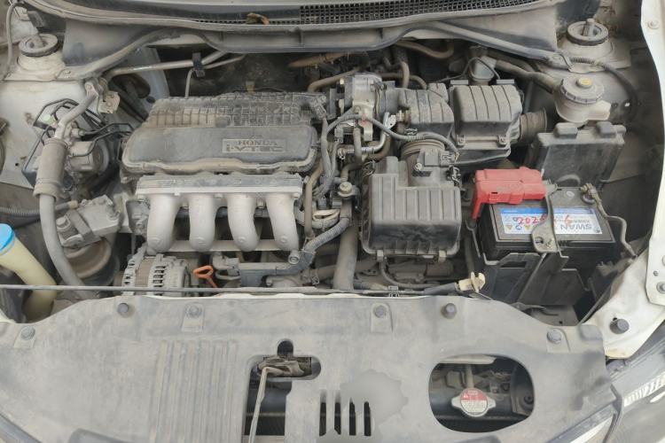 Used Honda City Classic 2014 Style 1.5L Automatic Elite Edition Engine Bay